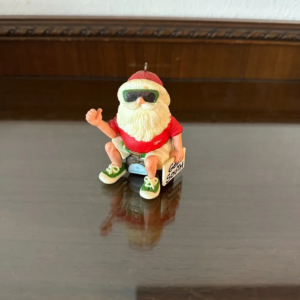 VTG Hallmark HITCH HIKING‎ SANTA Goin' South Ornament 1983 EUC No Box